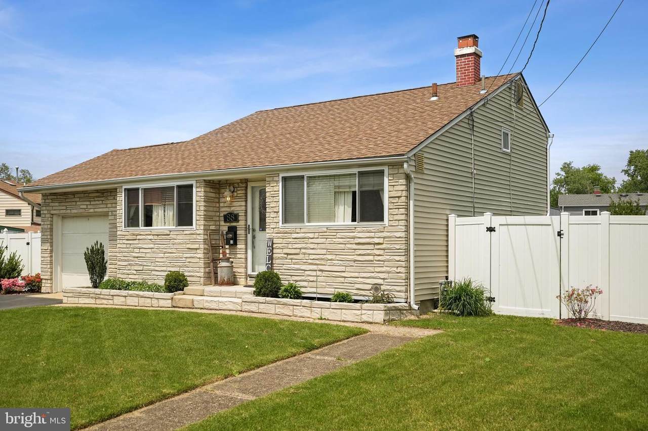 88 Falmouth Road - Photo 1