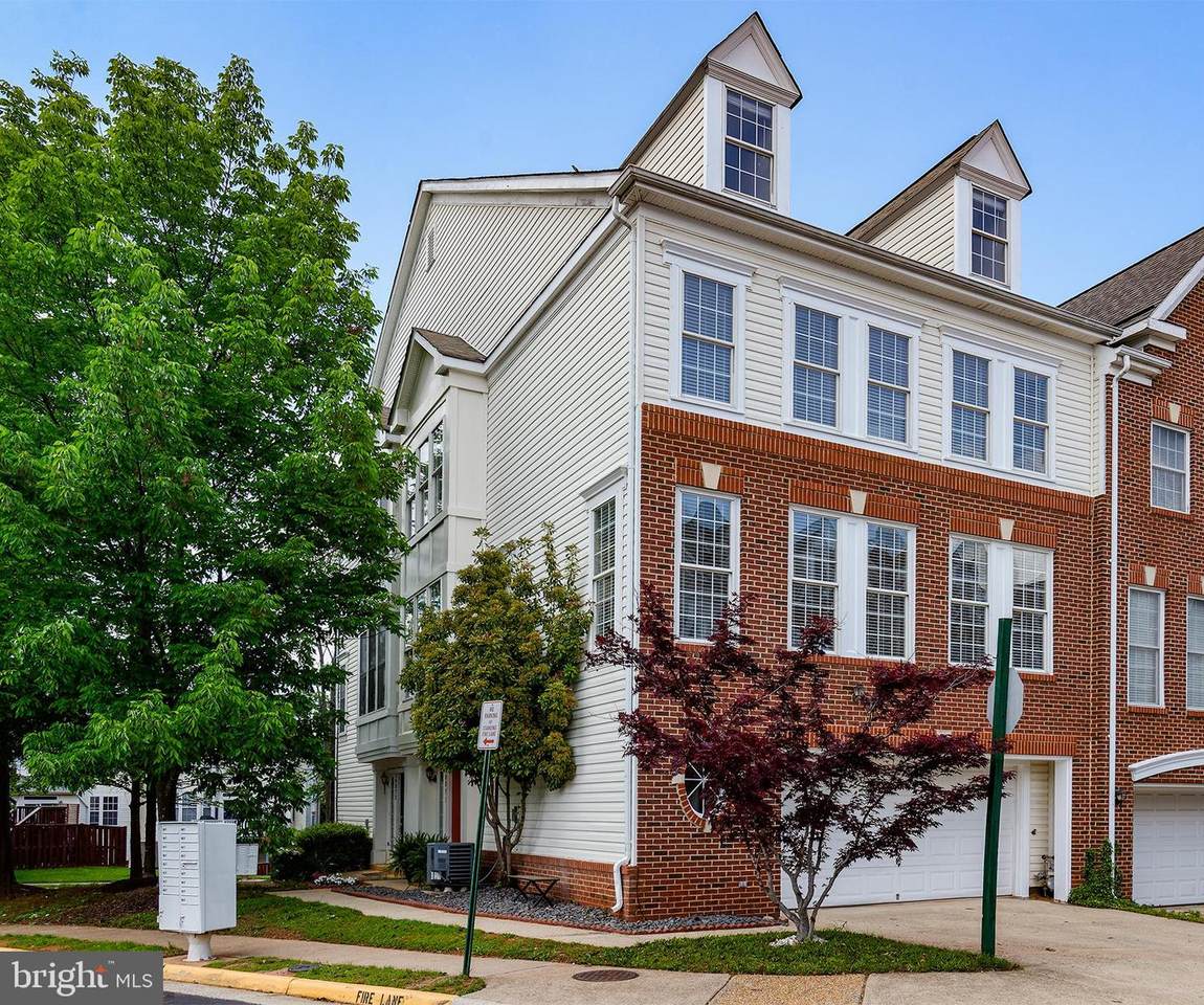 20871 Rockingham Terrace - Photo 1