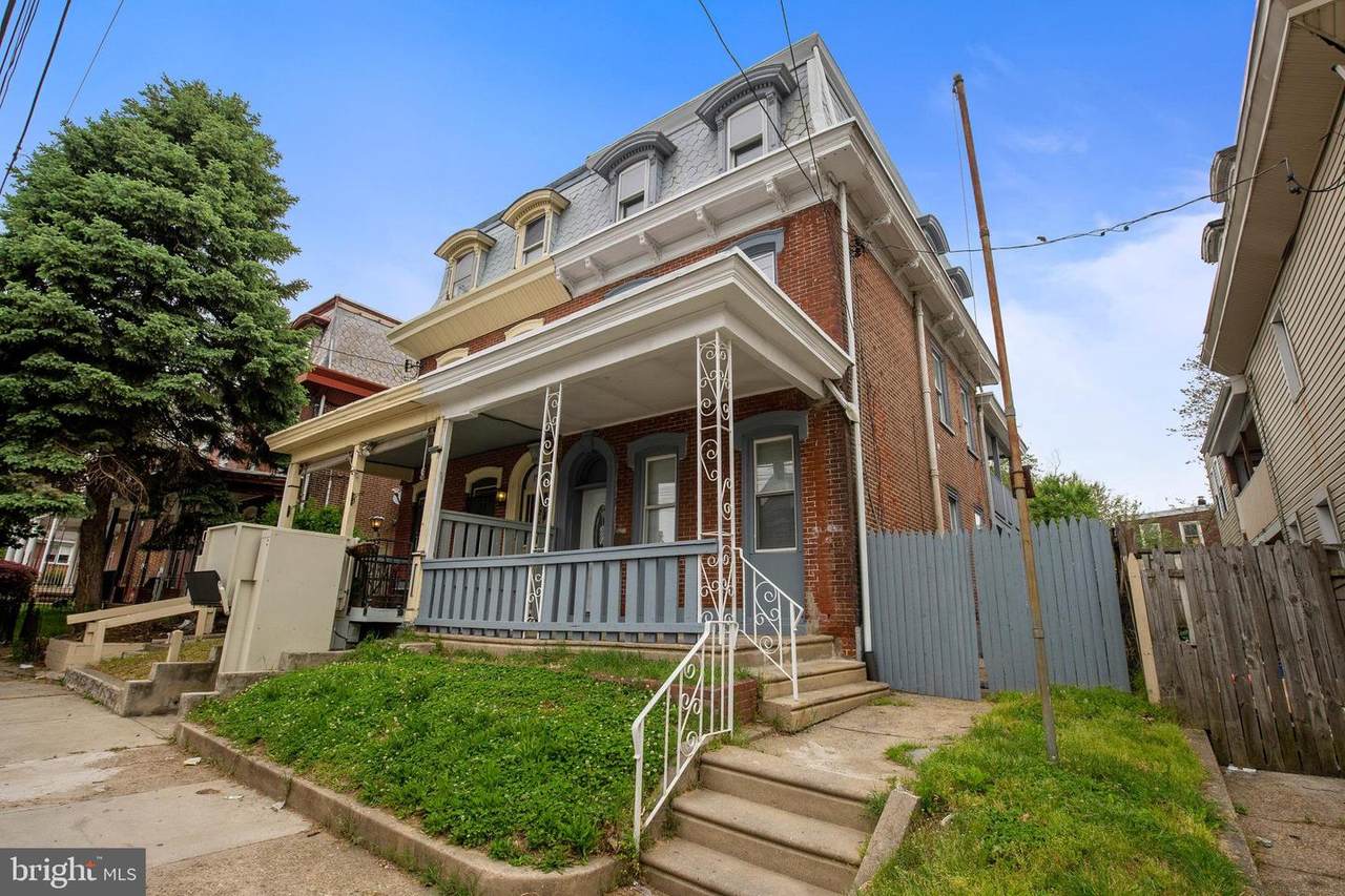 1711 Harrison Street - Photo 1