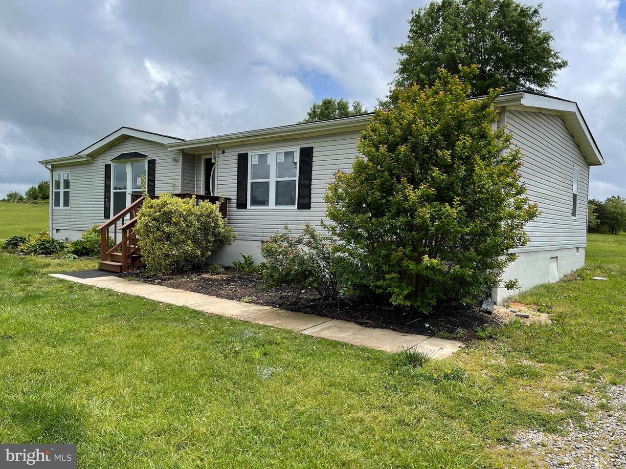 3405 Danbury Circle - Photo 1