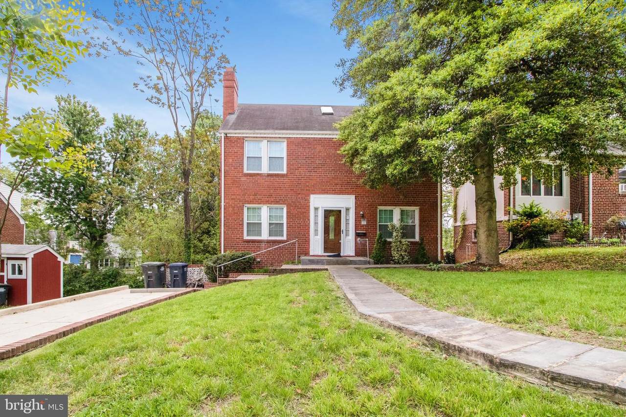 3633 Austin Street - Photo 1