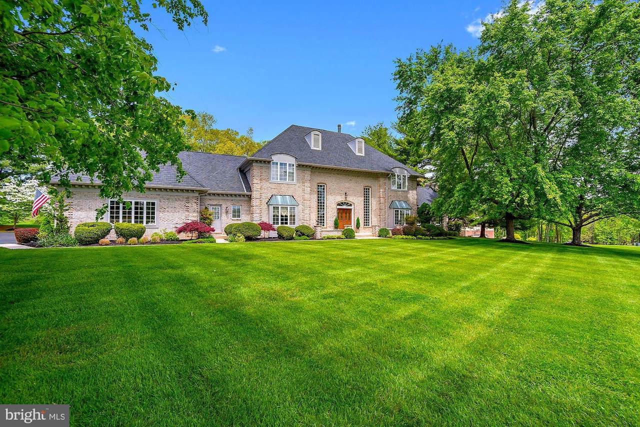 13300 Royden Court - Photo 1