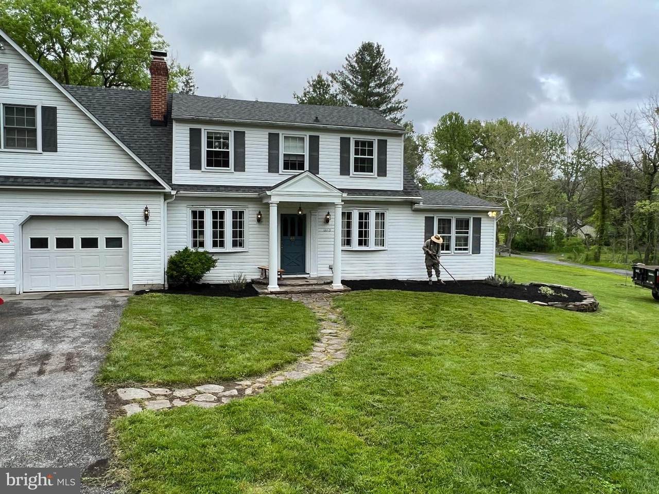 1810 Ruxton Road - Photo 1