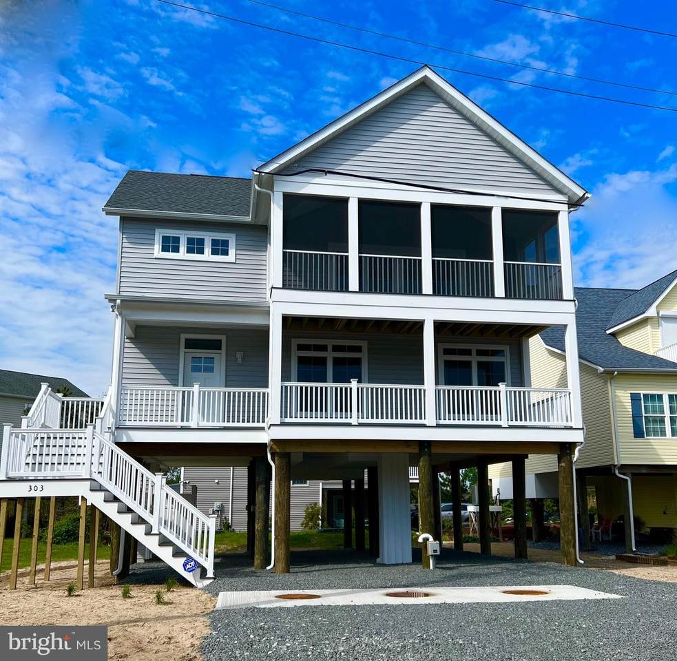 102 Jackson Avenue - Photo 1