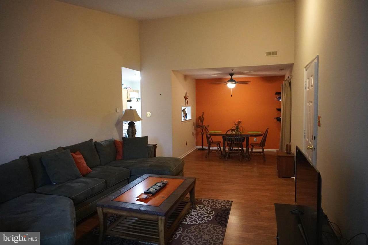 1623 Braken Avenue - Photo 1