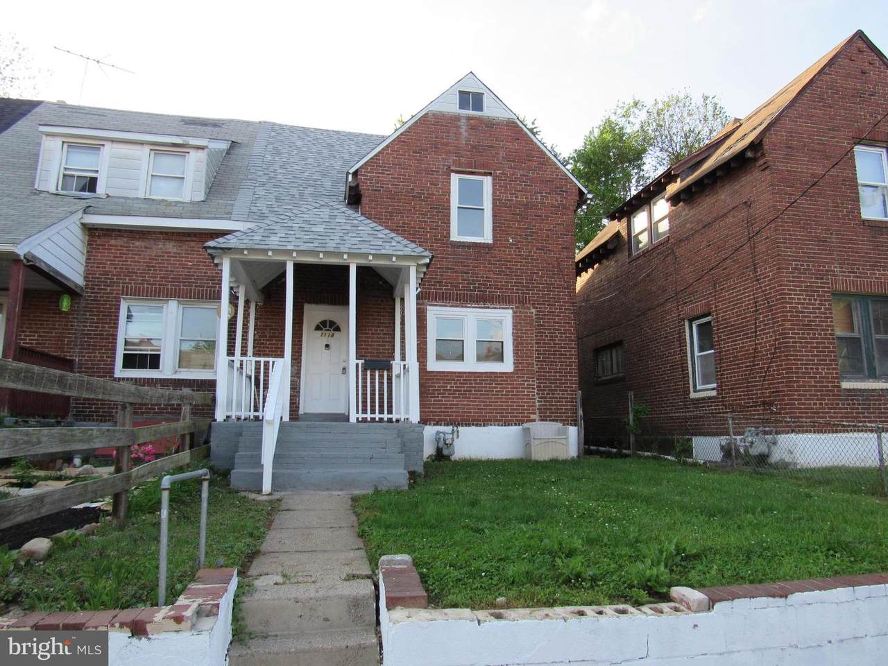 1118 Sterling Avenue - Photo 1