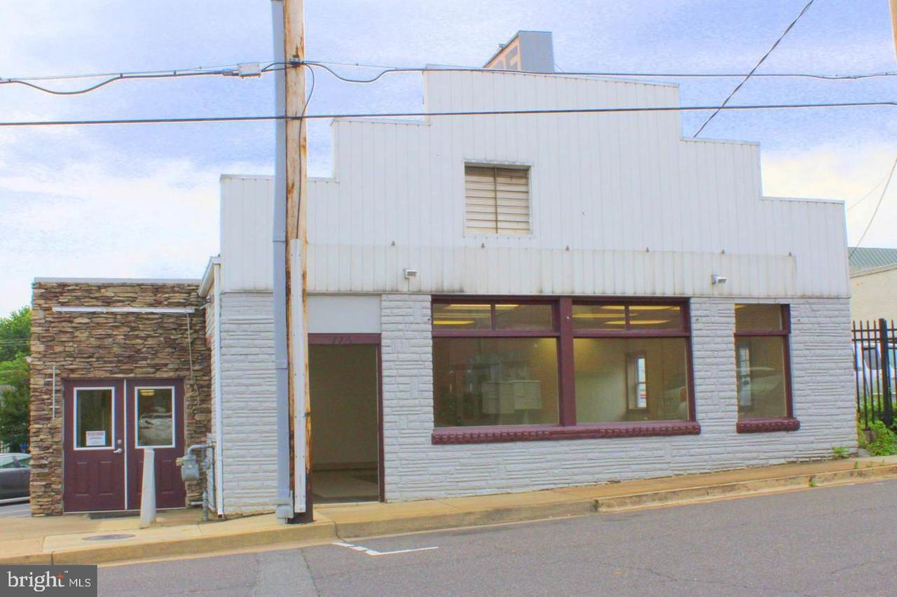 121 Culpeper Street - Photo 1