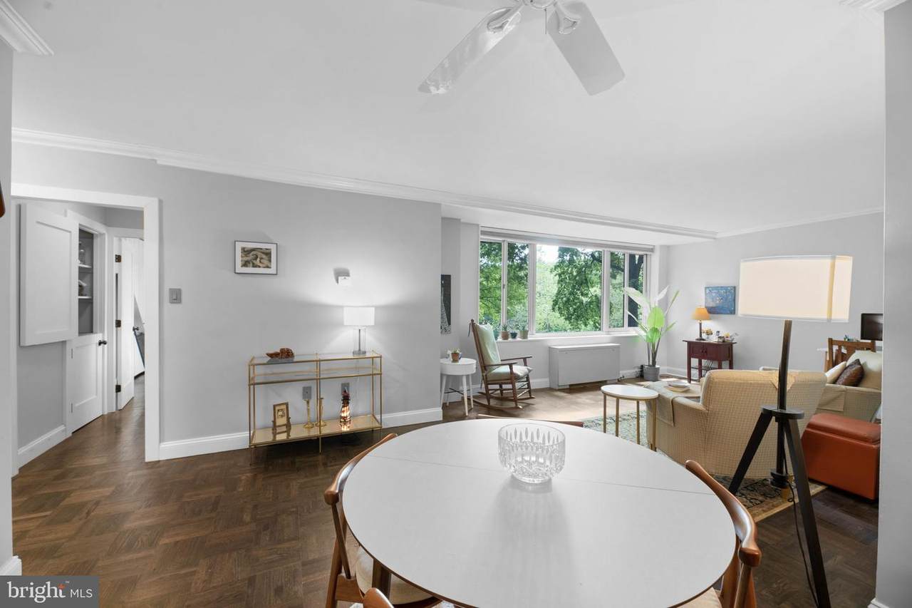 4000 Tunlaw Road - Photo 1