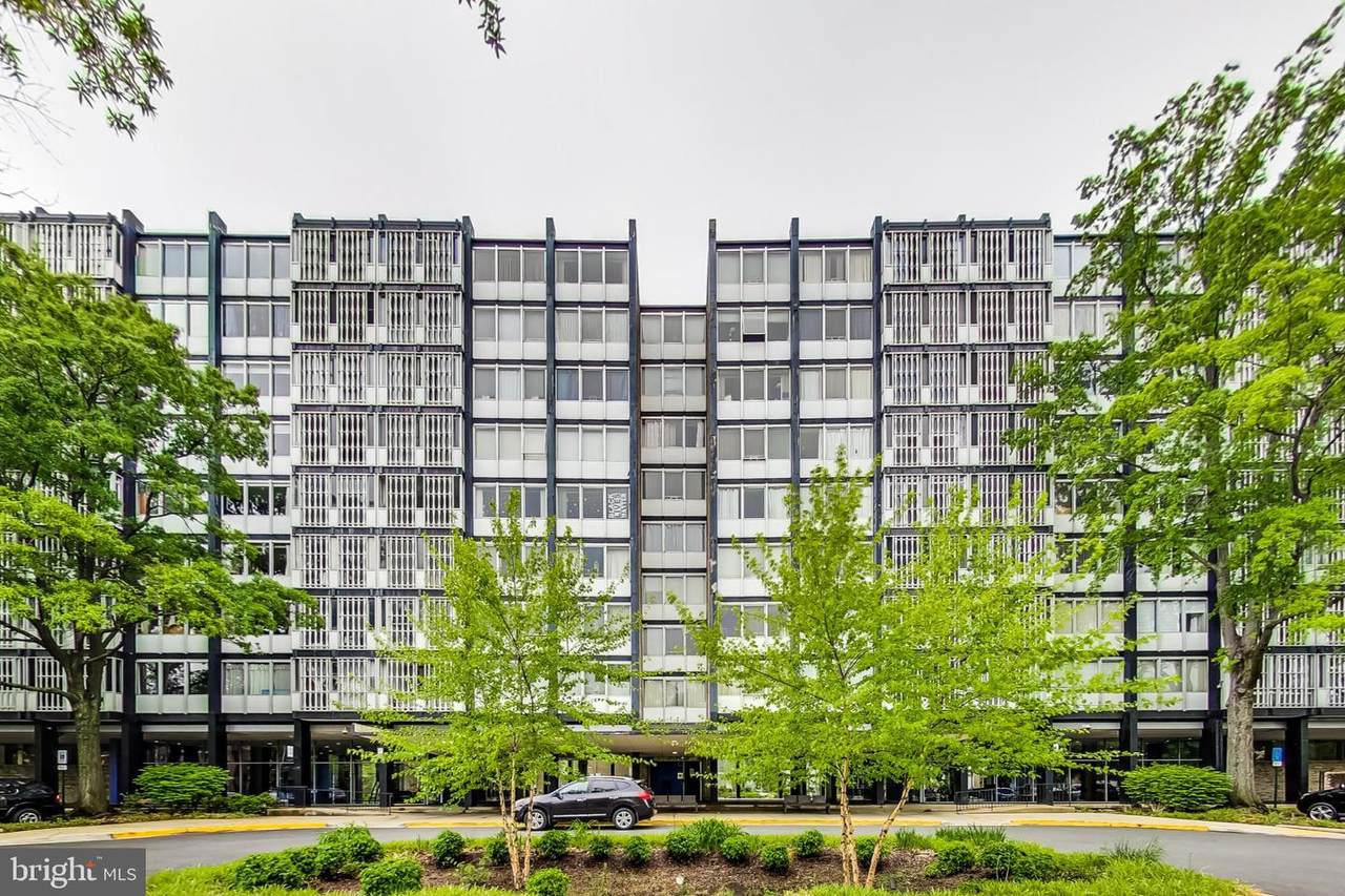1301 Delaware Avenue - Photo 1