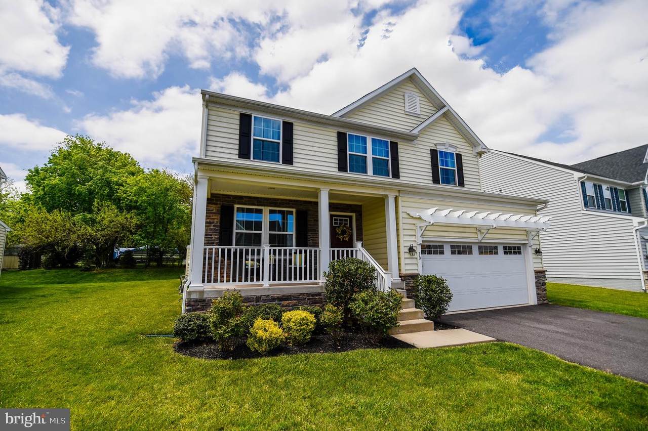 10 Madison Drive - Photo 1
