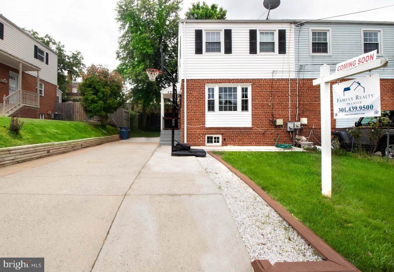 3212 Medway Street - Photo 1