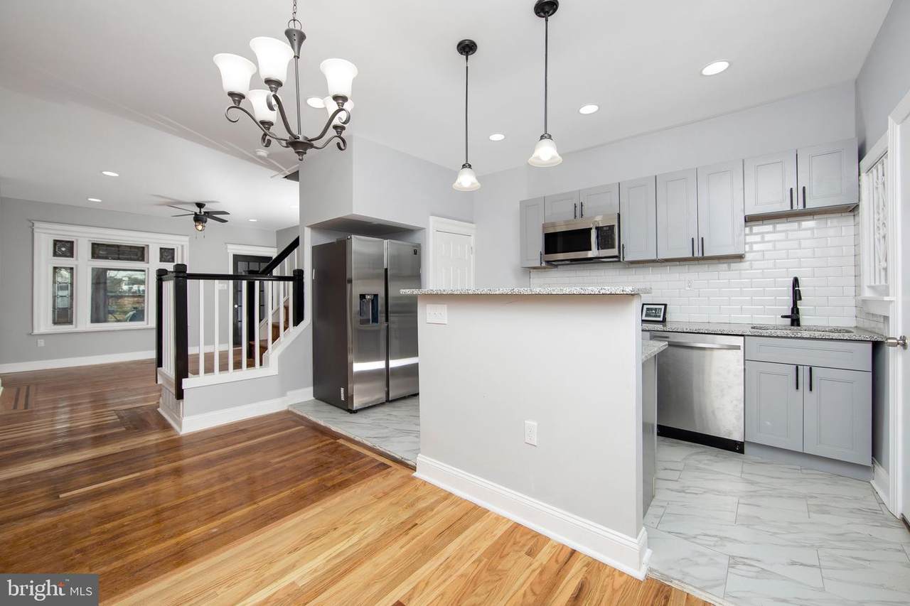 2947 27TH Street - Photo 1