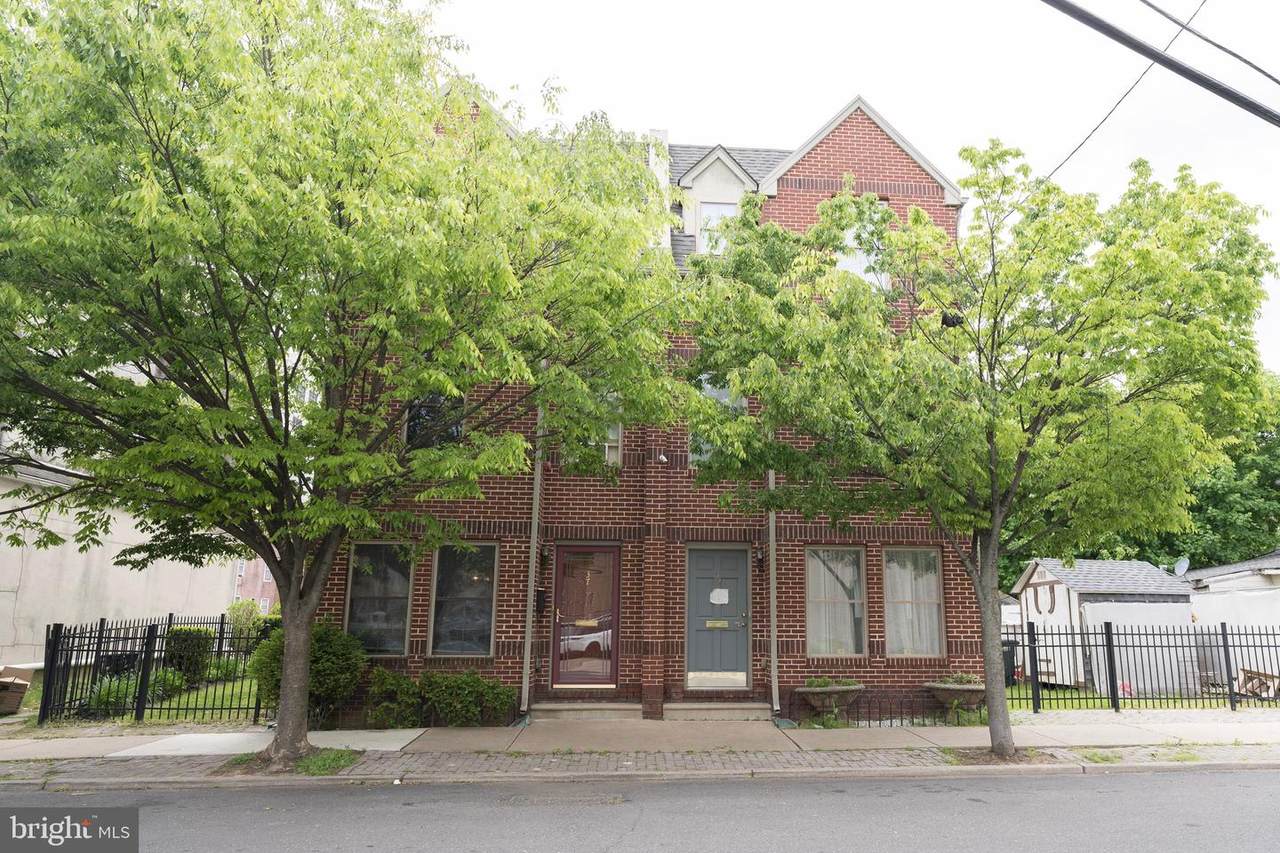 37 Ewing Street - Photo 1