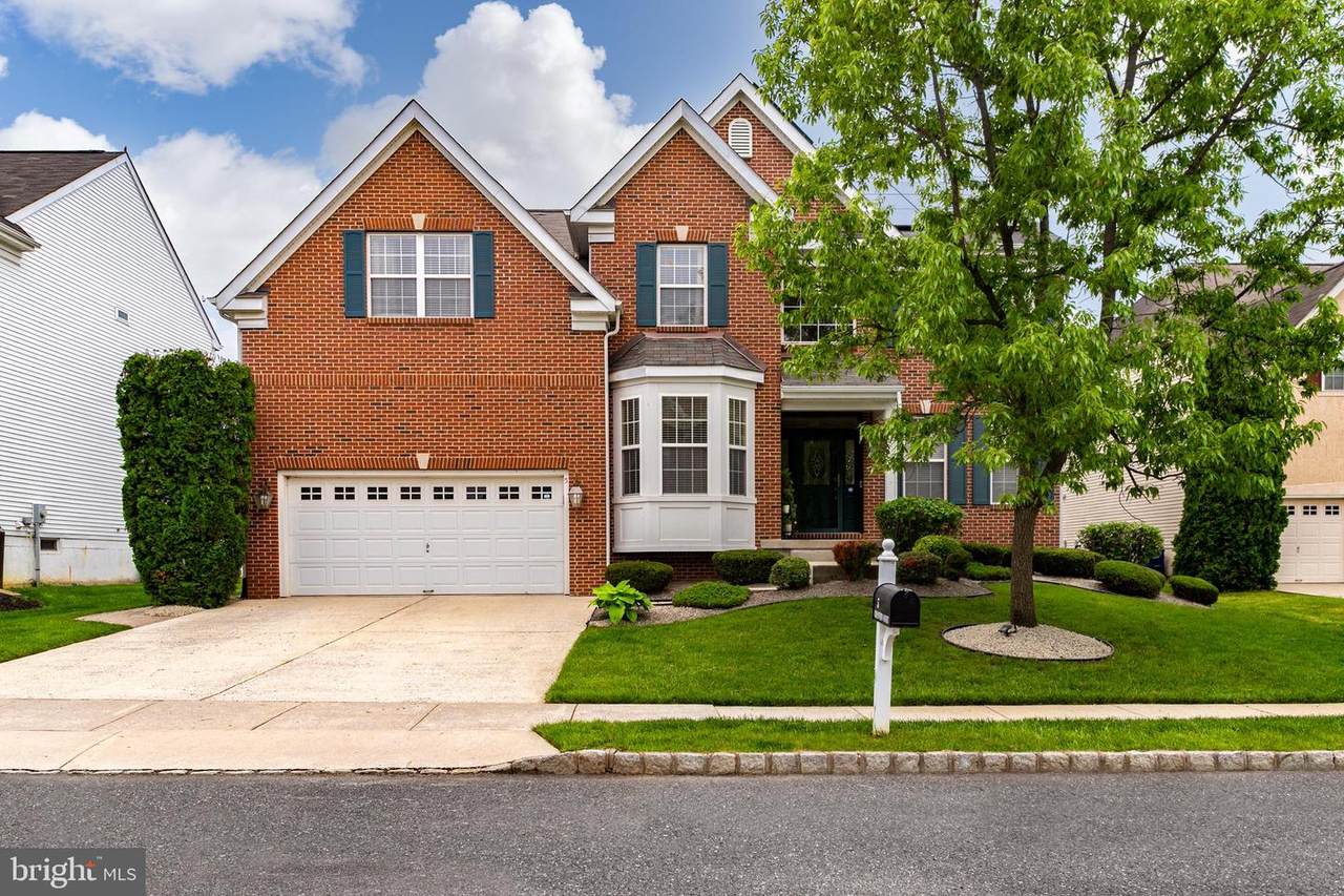 5 Crestview Court - Photo 1