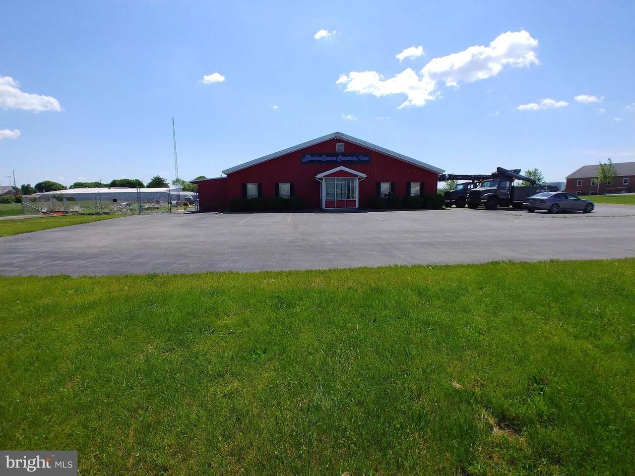 5790 Sunset Pike - Photo 1