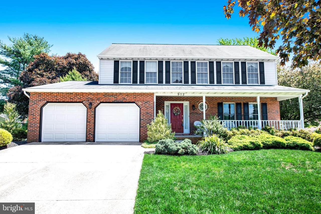912 Clymer Court - Photo 1
