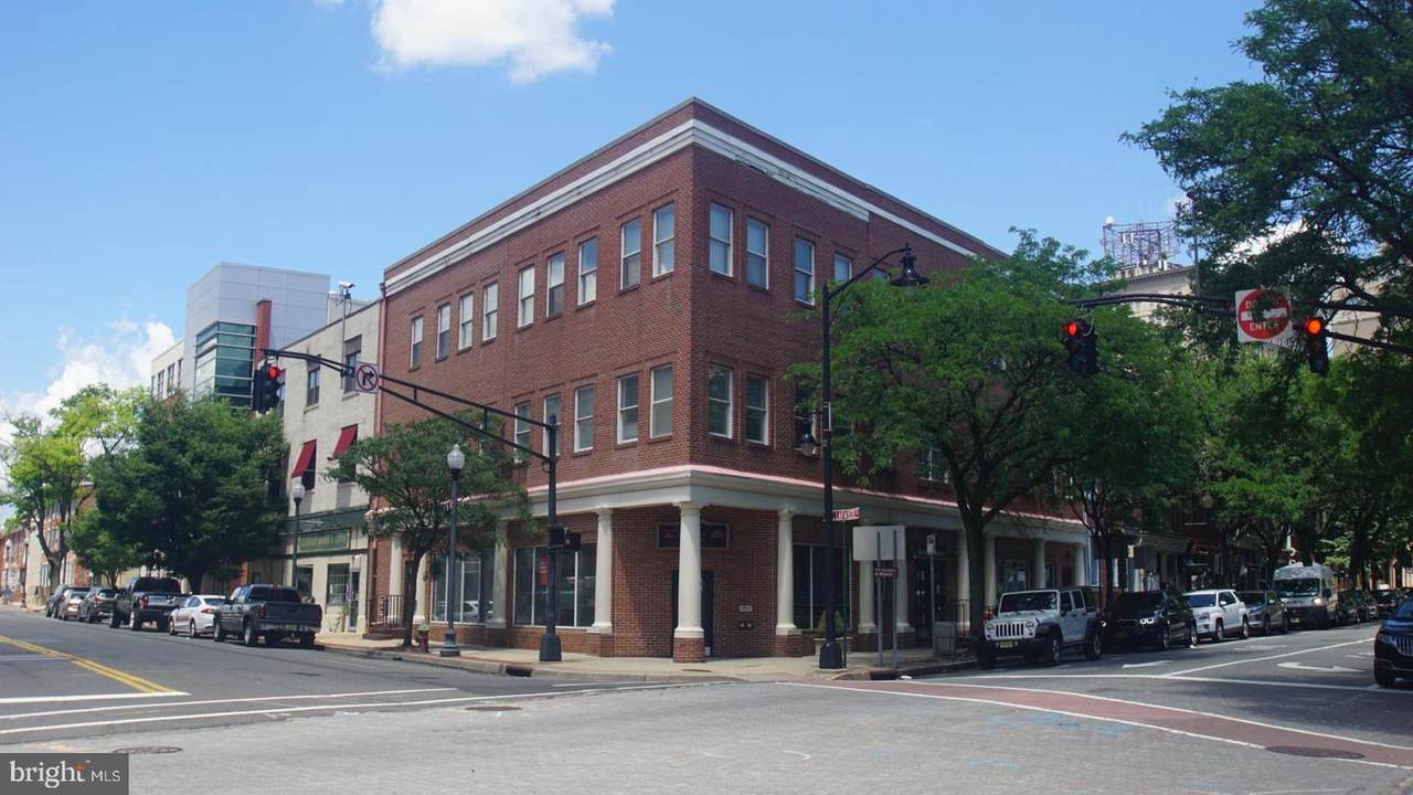 121-127 Warren Street - Photo 1