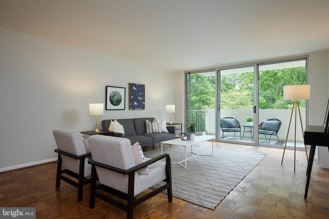2939 Van Ness Street - Photo 1