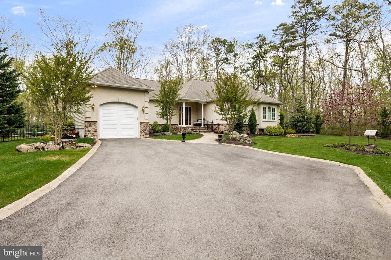 33 Cranberry Court - Photo 1