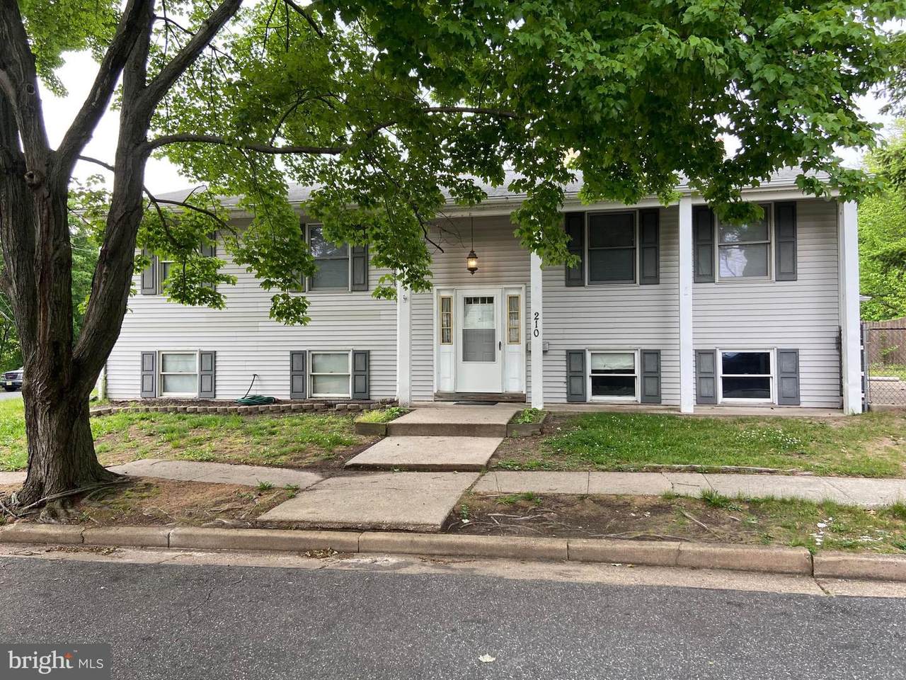210 3RD Avenue - Photo 1