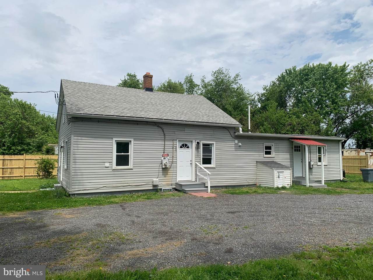 12087 Lincoln Street - Photo 1