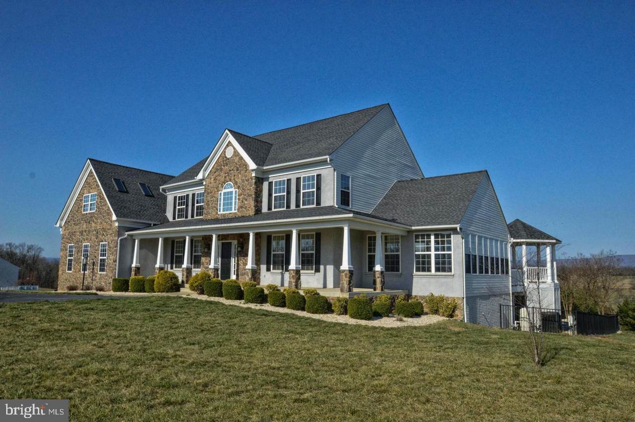 161 Newell Drive - Photo 1