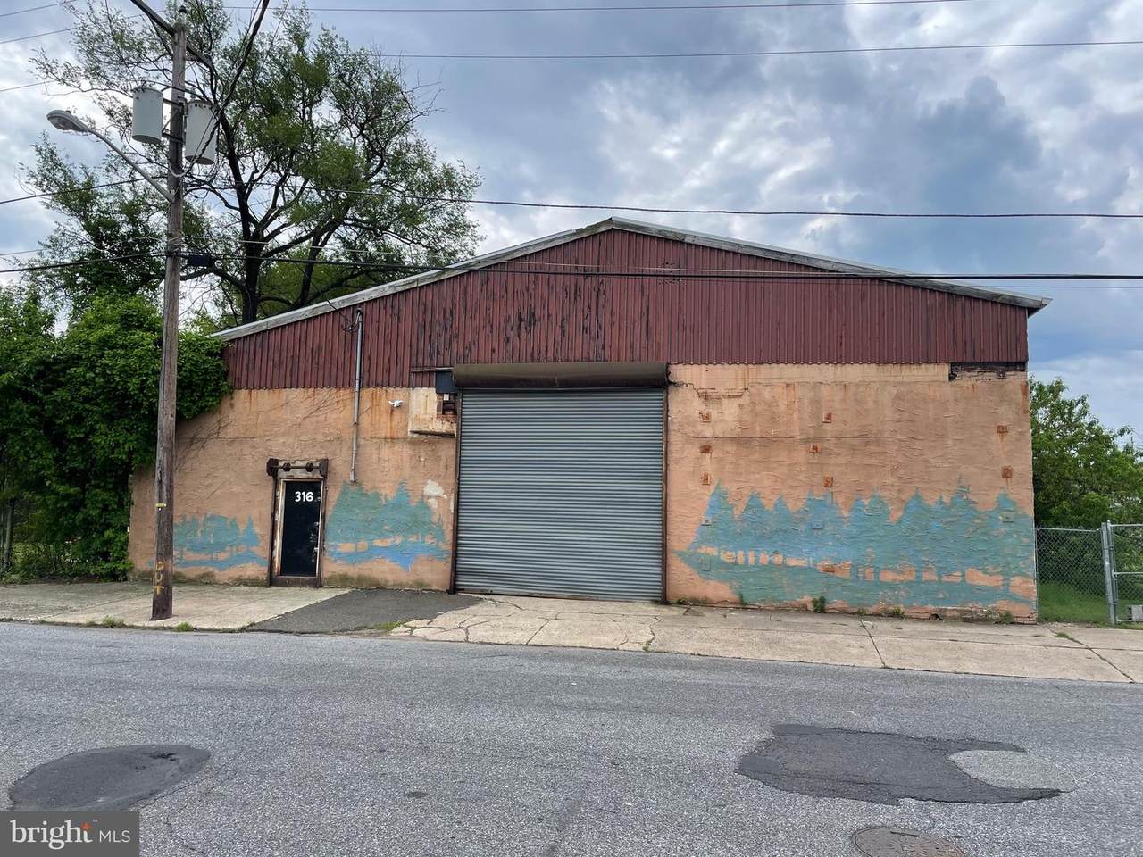 316-322 Pine Street - Photo 1