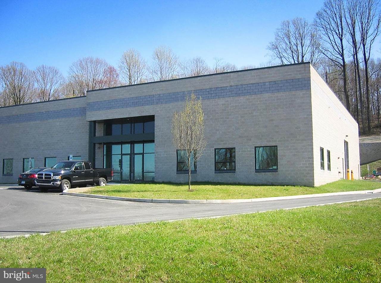 210 Three Tun Road - Photo 1