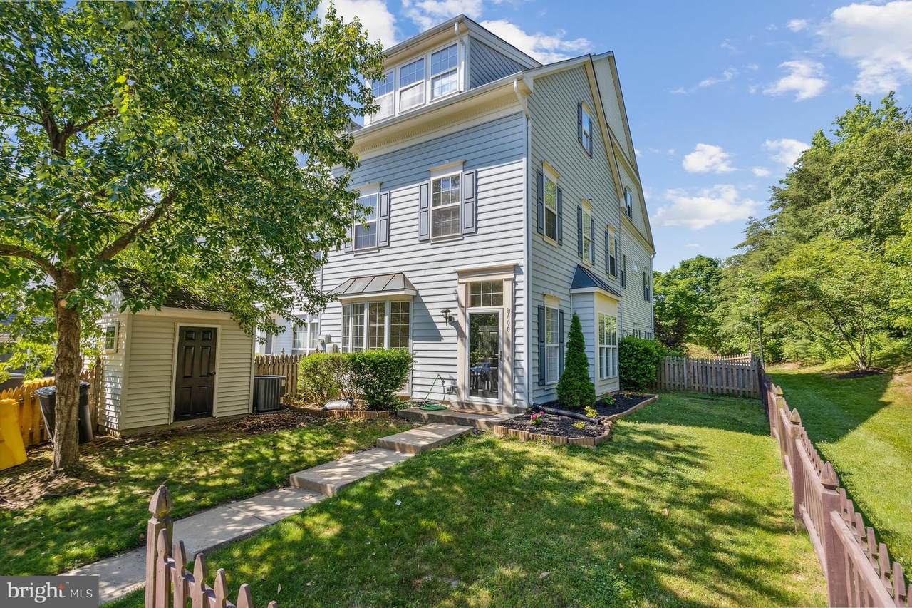 8600 Sycamore Glen Lane - Photo 1