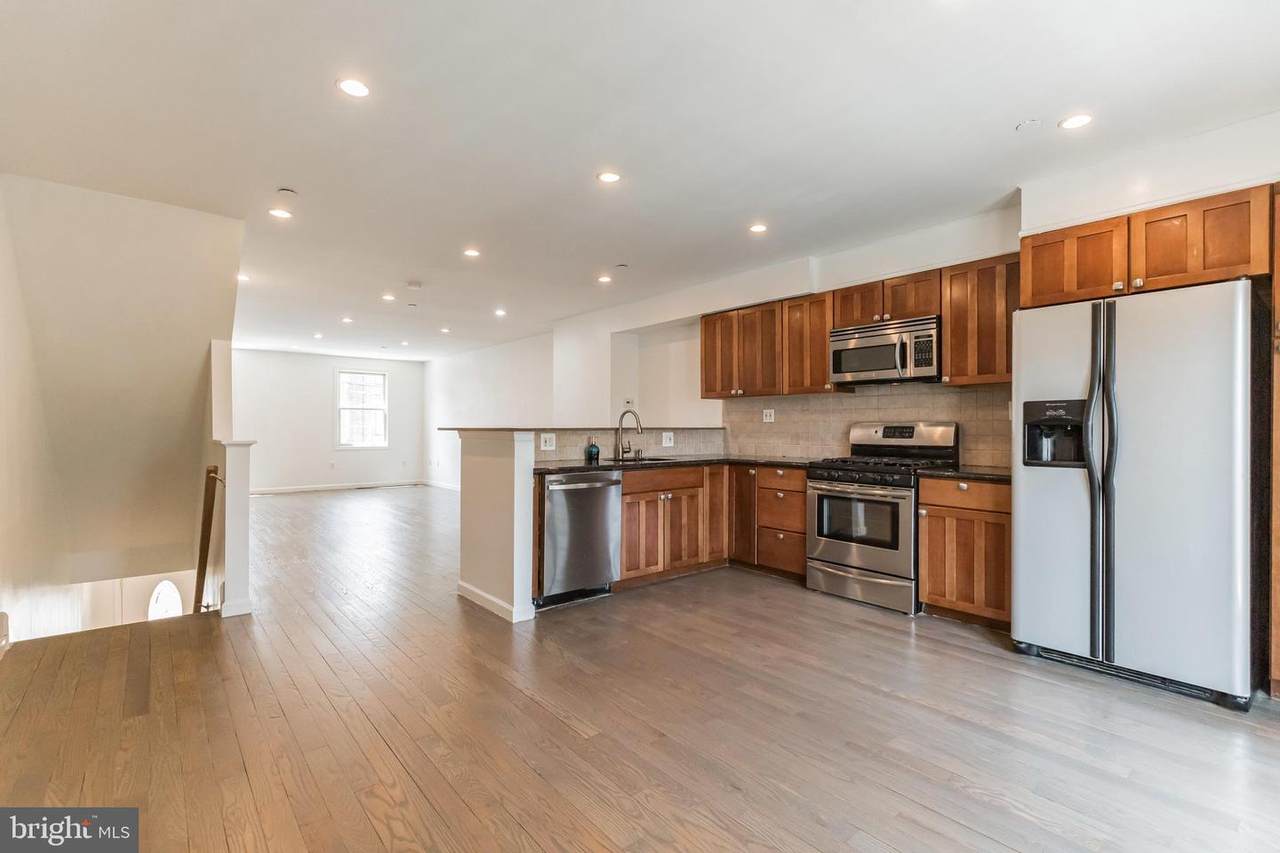709 Wharton Street - Photo 1