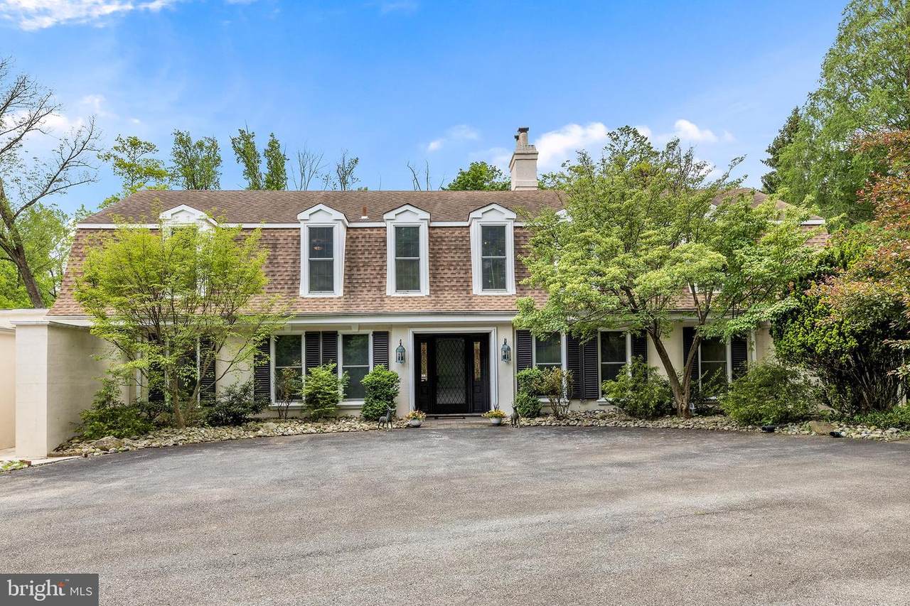 1240 Arrowmink Road - Photo 1