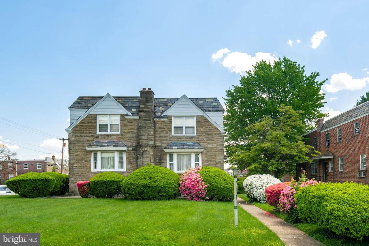 728 Sharpnack Street - Photo 1