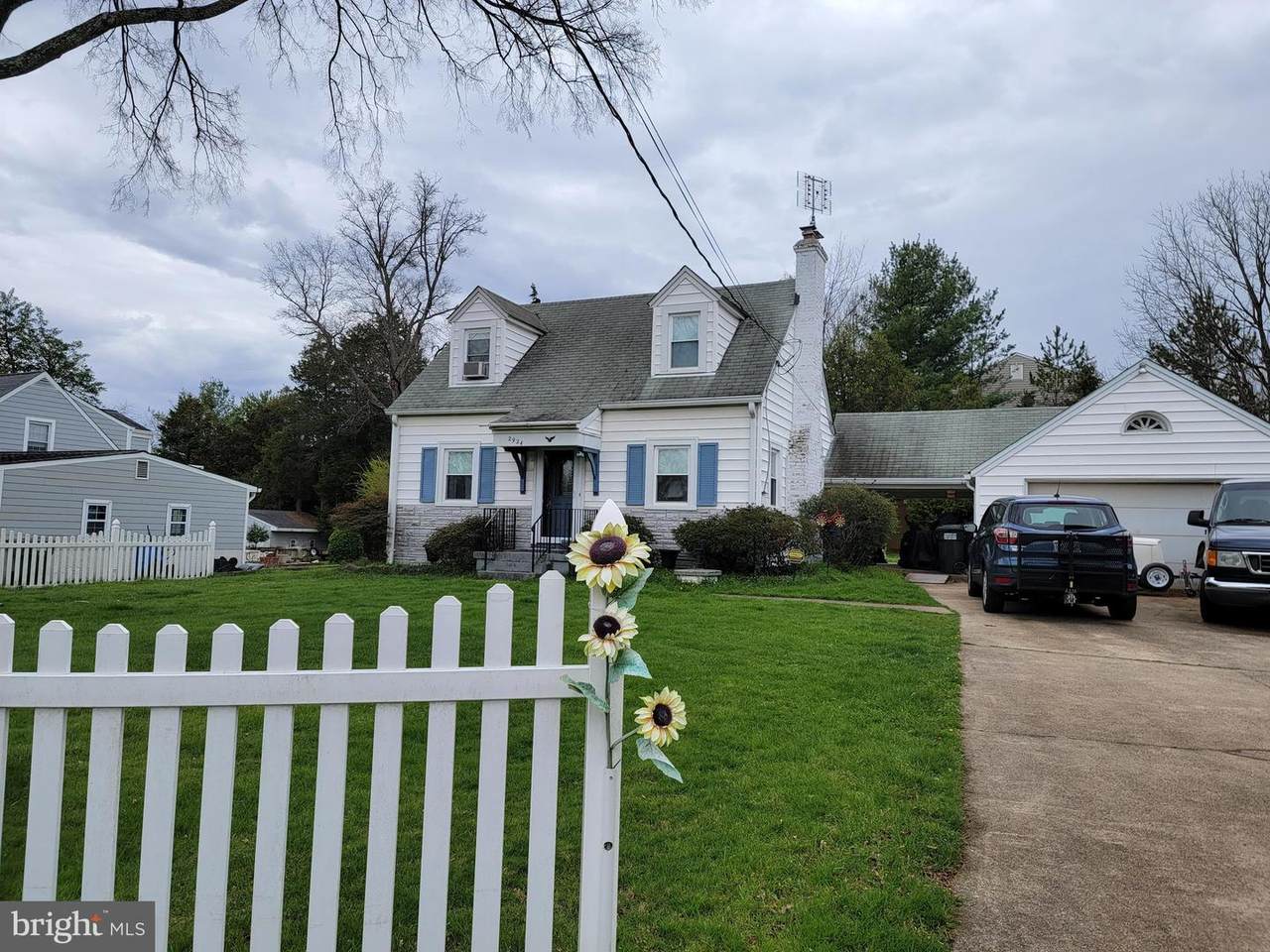 2924 Cedar Lane - Photo 1