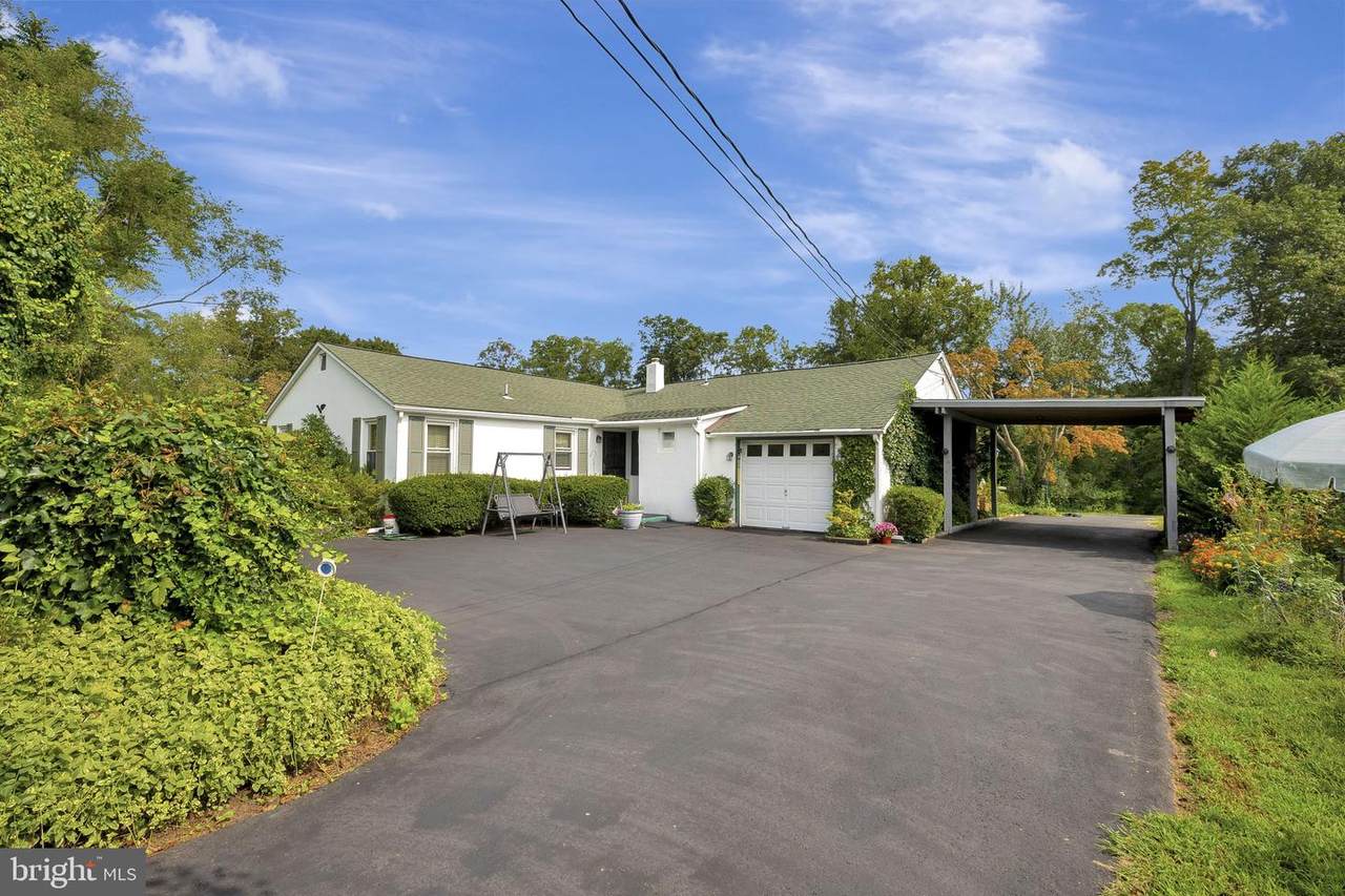 1009 Potts Mill Road - Photo 1