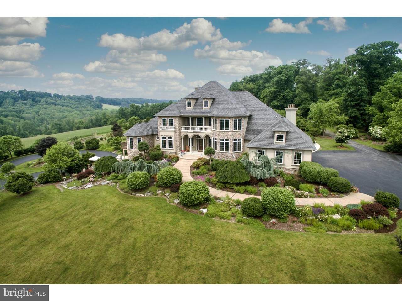 4544 Seibert Road - Photo 1
