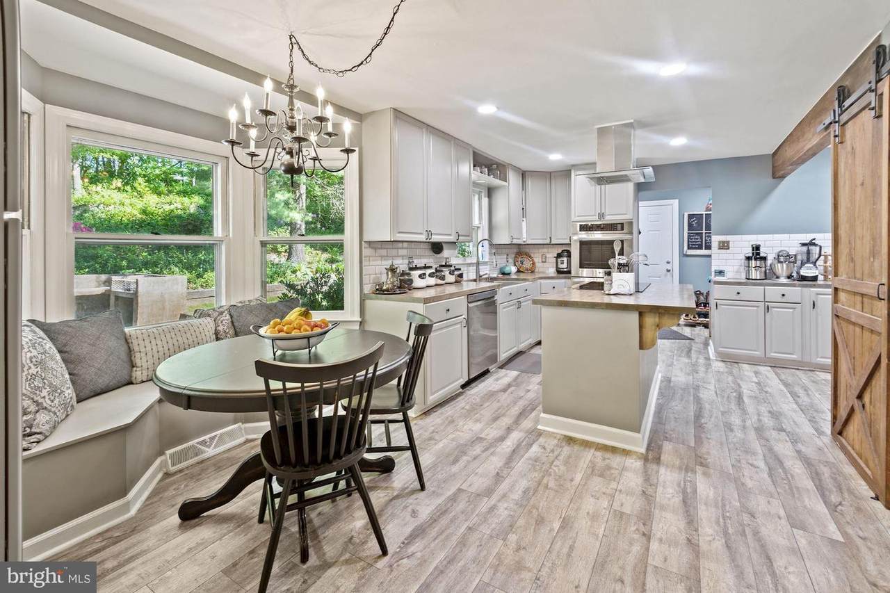 137 Old Forest Circle - Photo 1