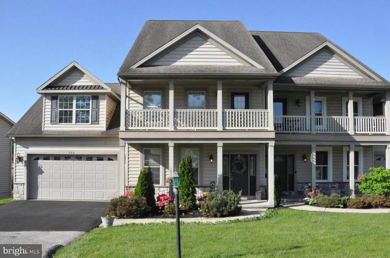204 Oak Road - Photo 1