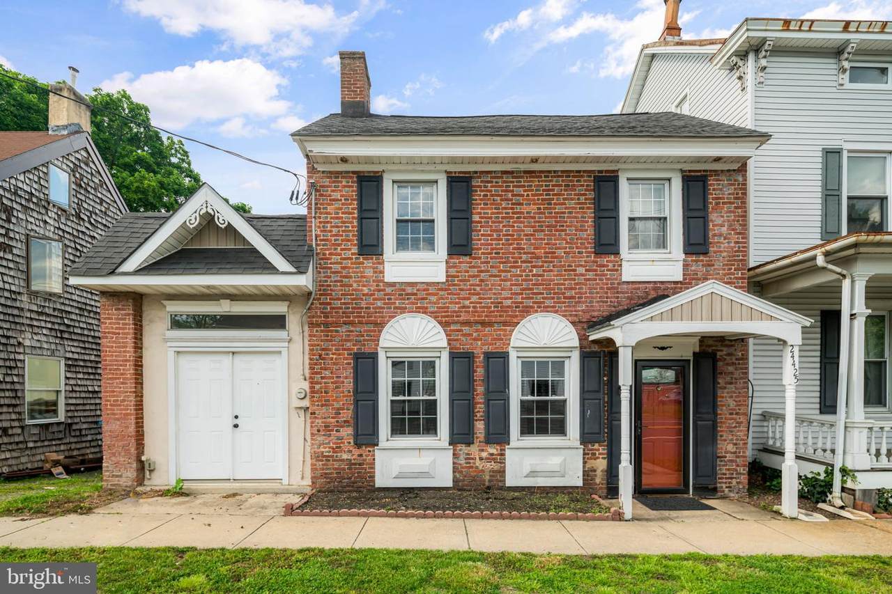 24425 Main Street - Photo 1