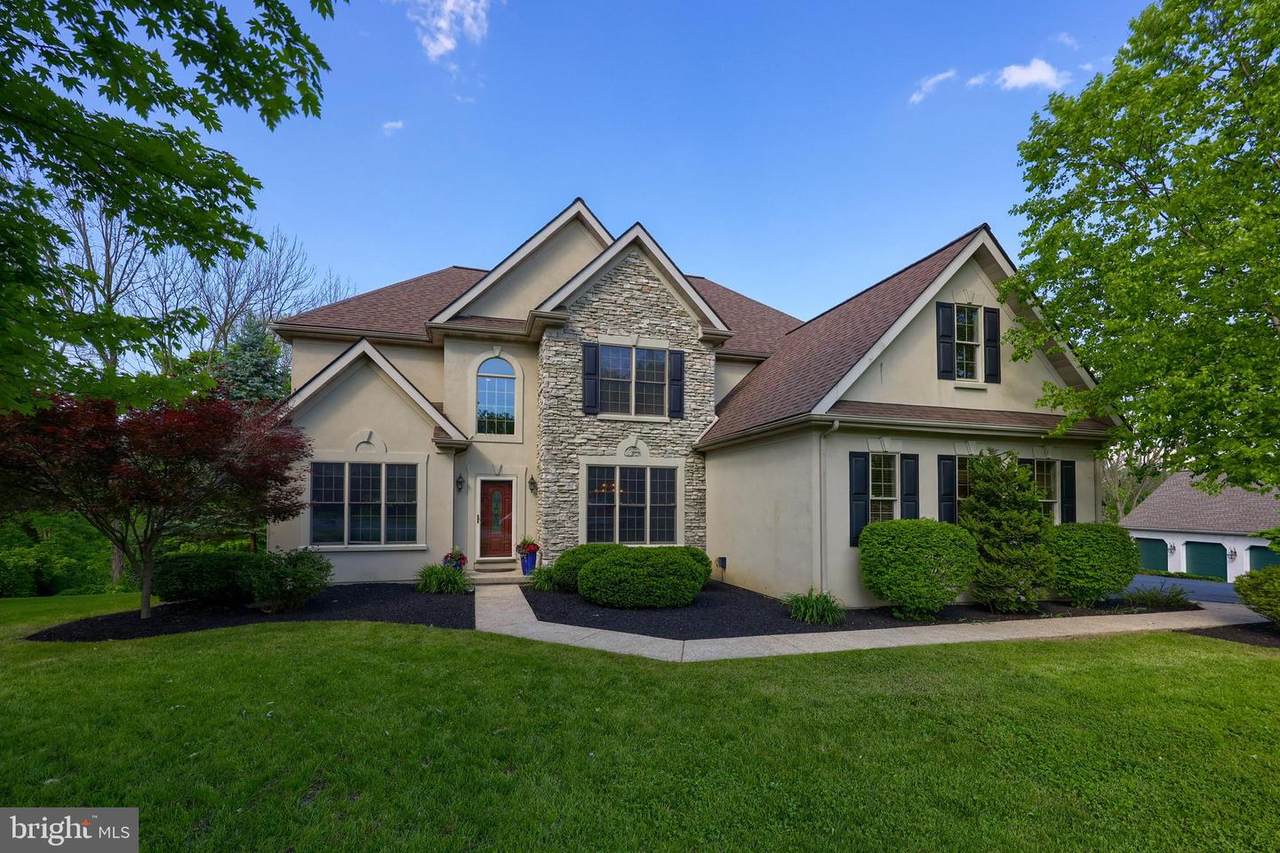 154 Canterbury Turn - Photo 1
