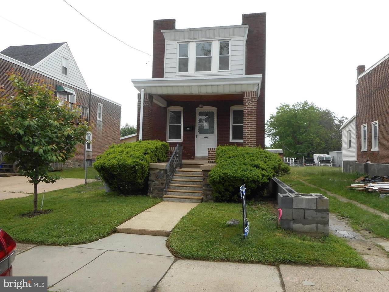 546 Hellerman Street - Photo 1
