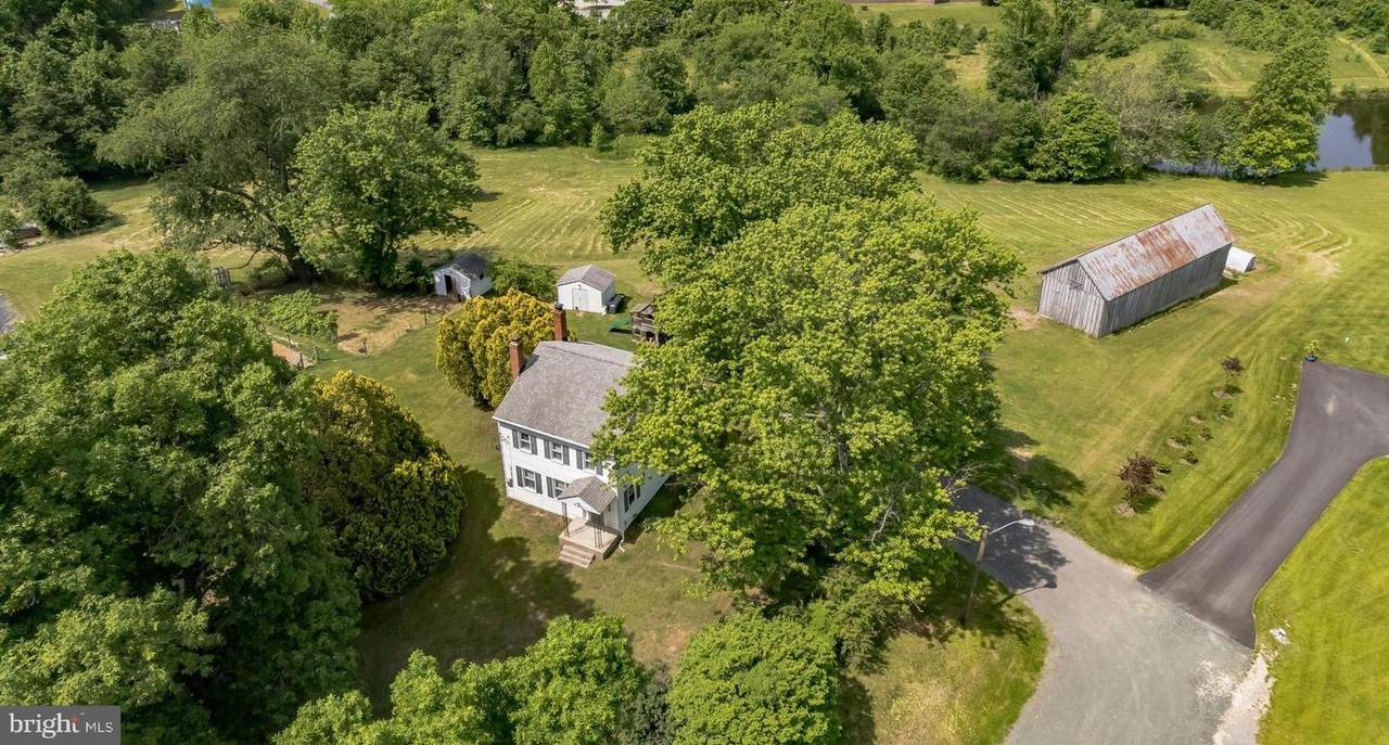 9642 Boyds Turn Road - Photo 1