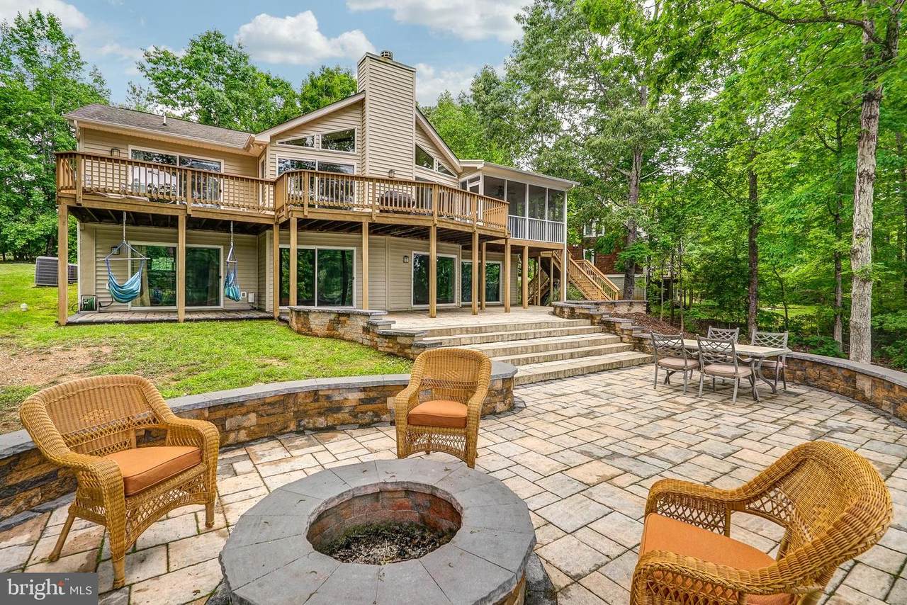 5500 Dogwood Tree Lane - Photo 1