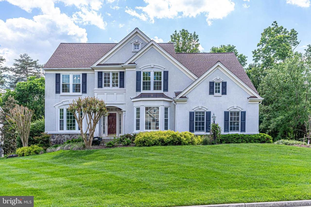 4772 Sun Orchard Drive - Photo 1