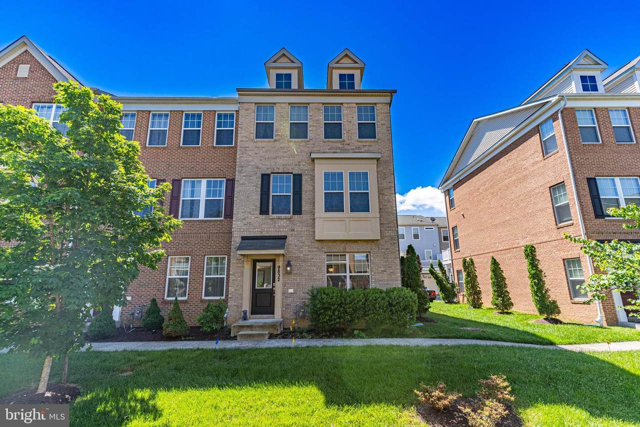 9832 Ushers Place - Photo 1