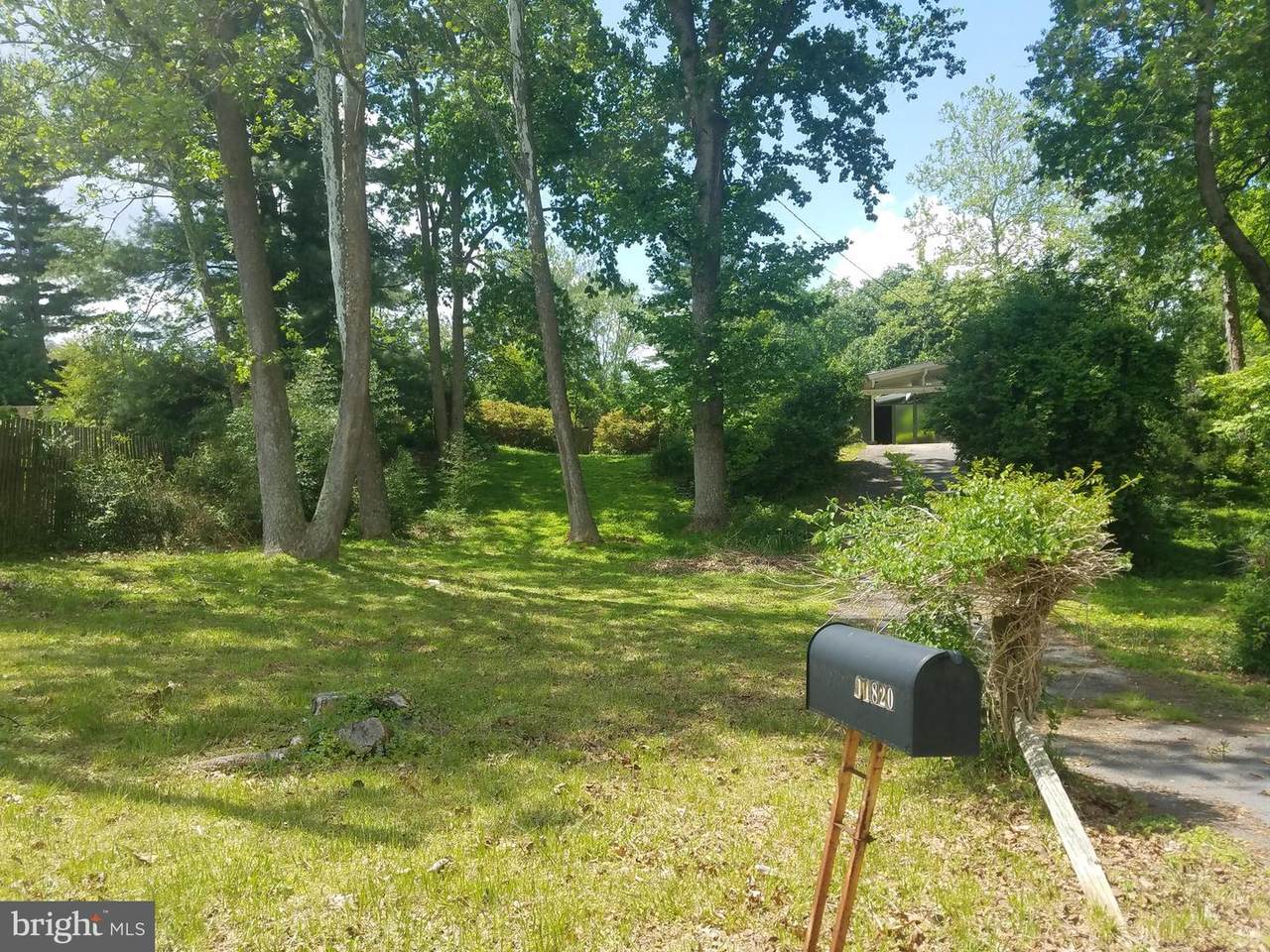 11820 Gainsborough Road - Photo 1