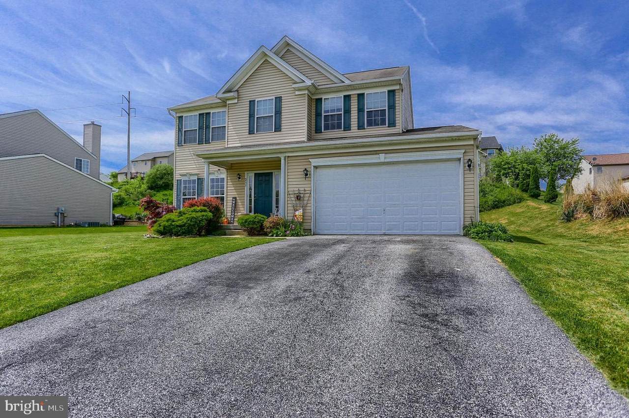 237 Sunset Circle - Photo 1