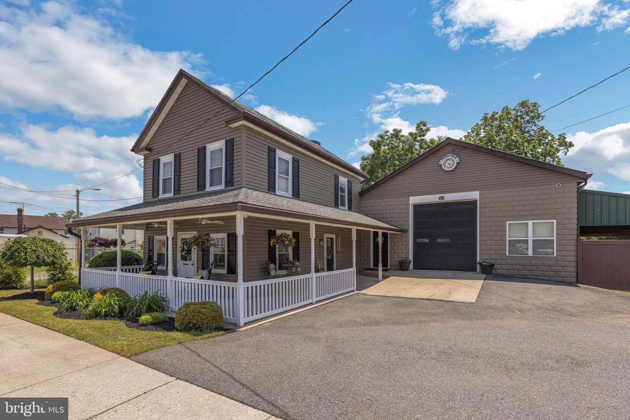 7 Salem Avenue - Photo 1