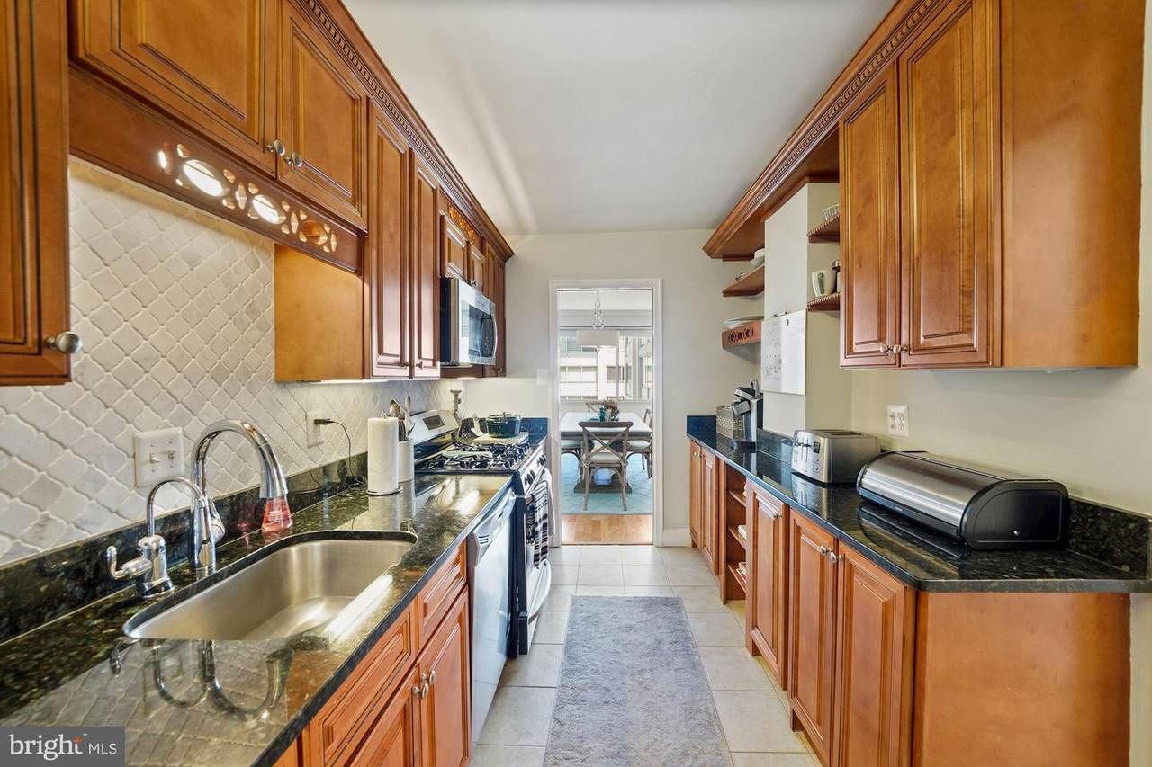 4515 Willard Avenue - Photo 1