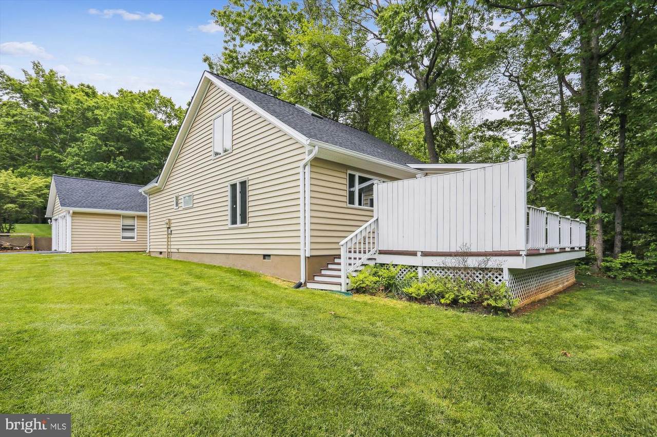 4093 Whitewood Drive - Photo 1