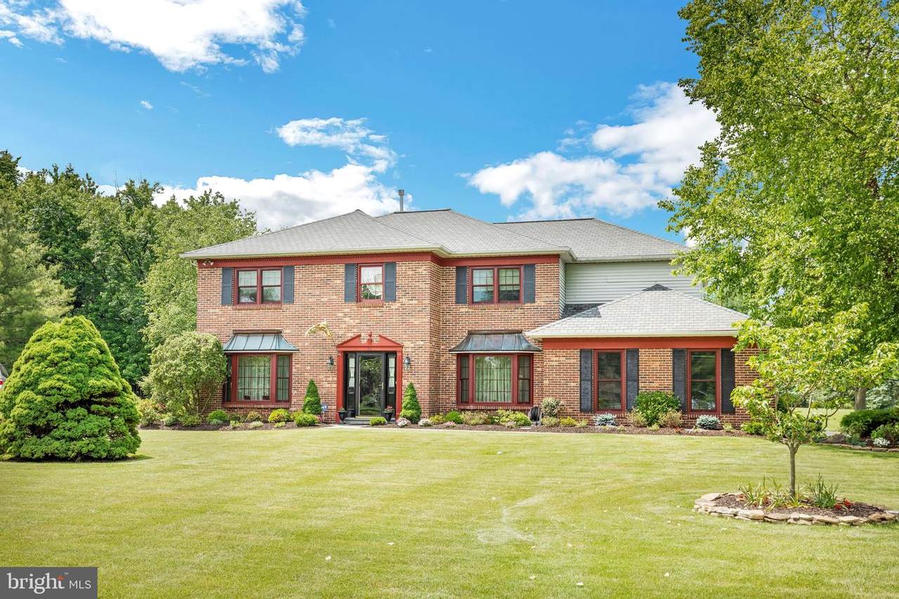 24 Brookline Court - Photo 1